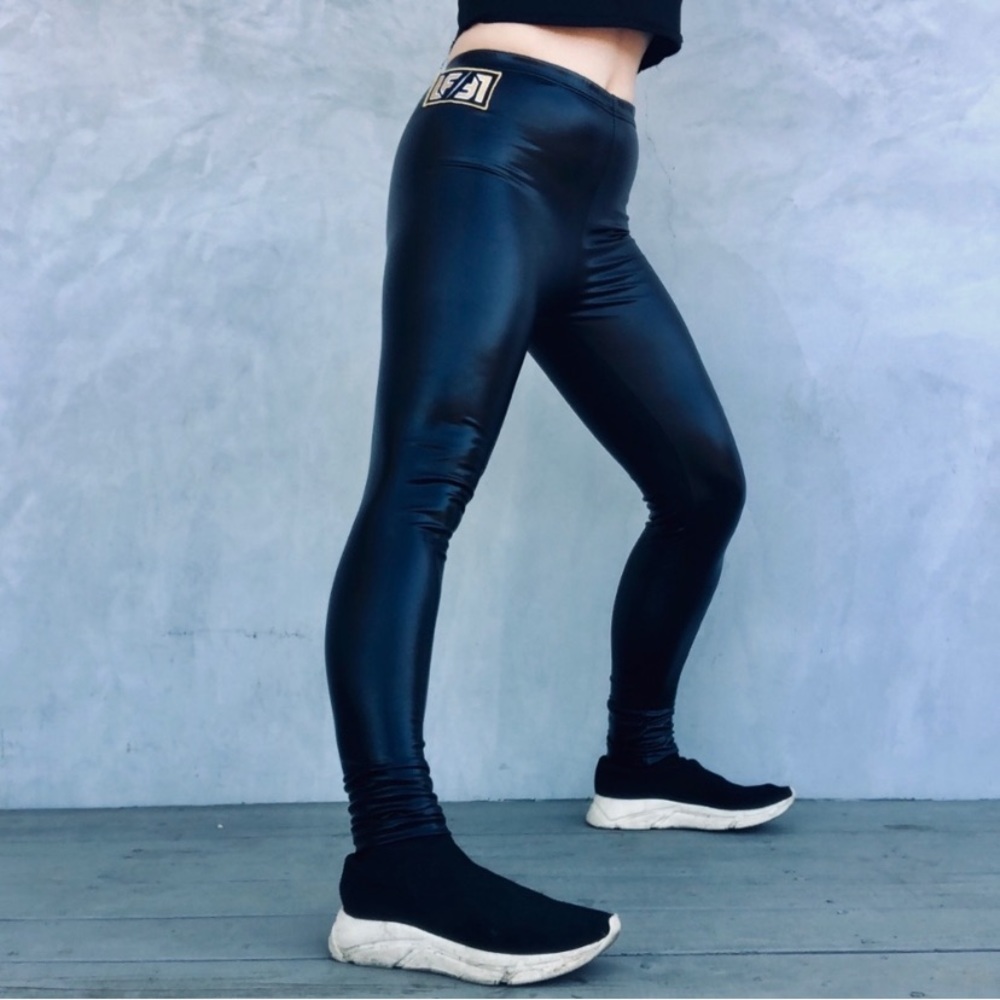 Shiny Black Leggings